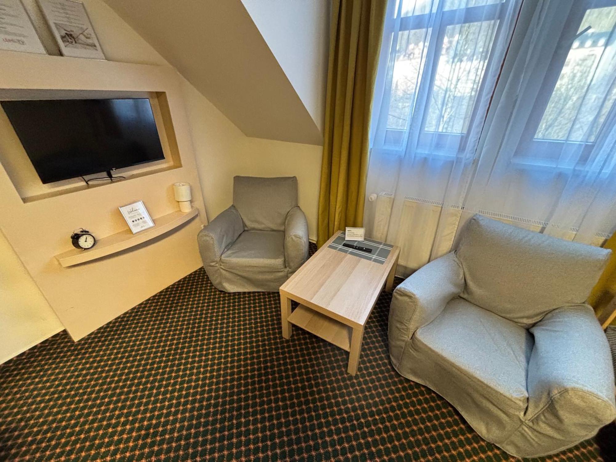 Excellent Apartments In Spa City Center 5 Min Walk From The Colonnade Karlovy Vary Exterior photo